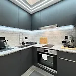 Diamond 아파트 *